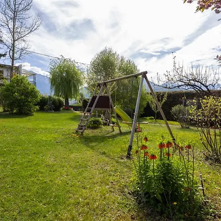 Vue Sur Les Montagnes Apartment Embrun Exterior photo